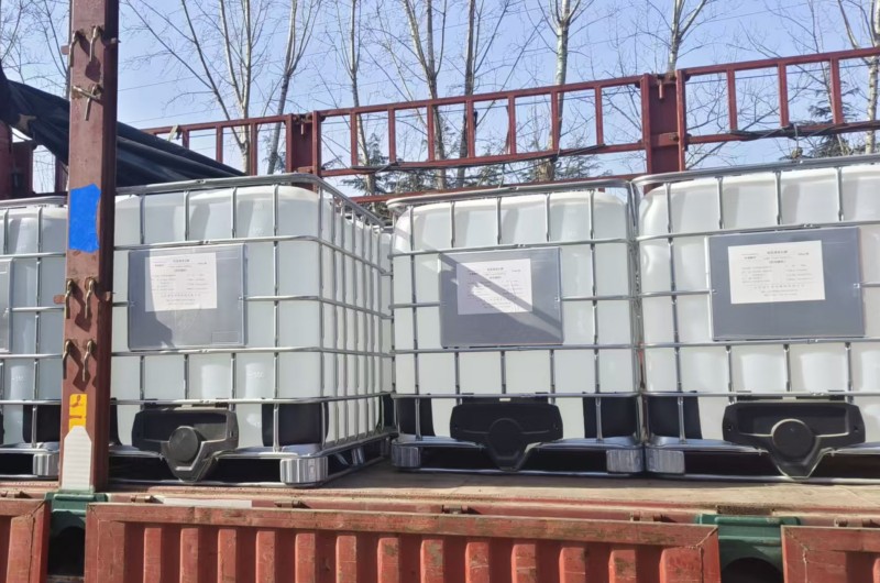 5號白礦物油出貨前往河南一家獸藥企業(yè).jpg 5號白礦物油出貨前往河南一家獸藥企業(yè).jpg